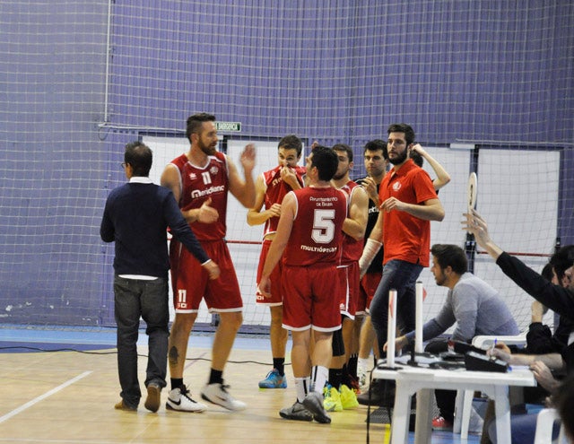El CB Meridiano Baza suma en Montilla su novena victoria consecutiva (33-63)