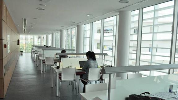 La Biblioteca Municipal amplía su horario por exámenes