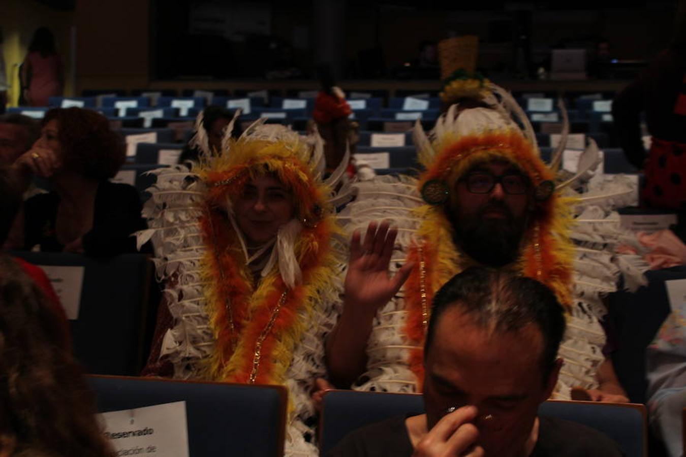 La Cubana hizo disfrutar al público ejidense con los cinco pases que ofreció de jueves a domingo de su último espectáculo ¡Adiós, Arturo! en el que además de hacer reir a los asistentes, los hicieron ser cómplices y partícipes del espectáculo.