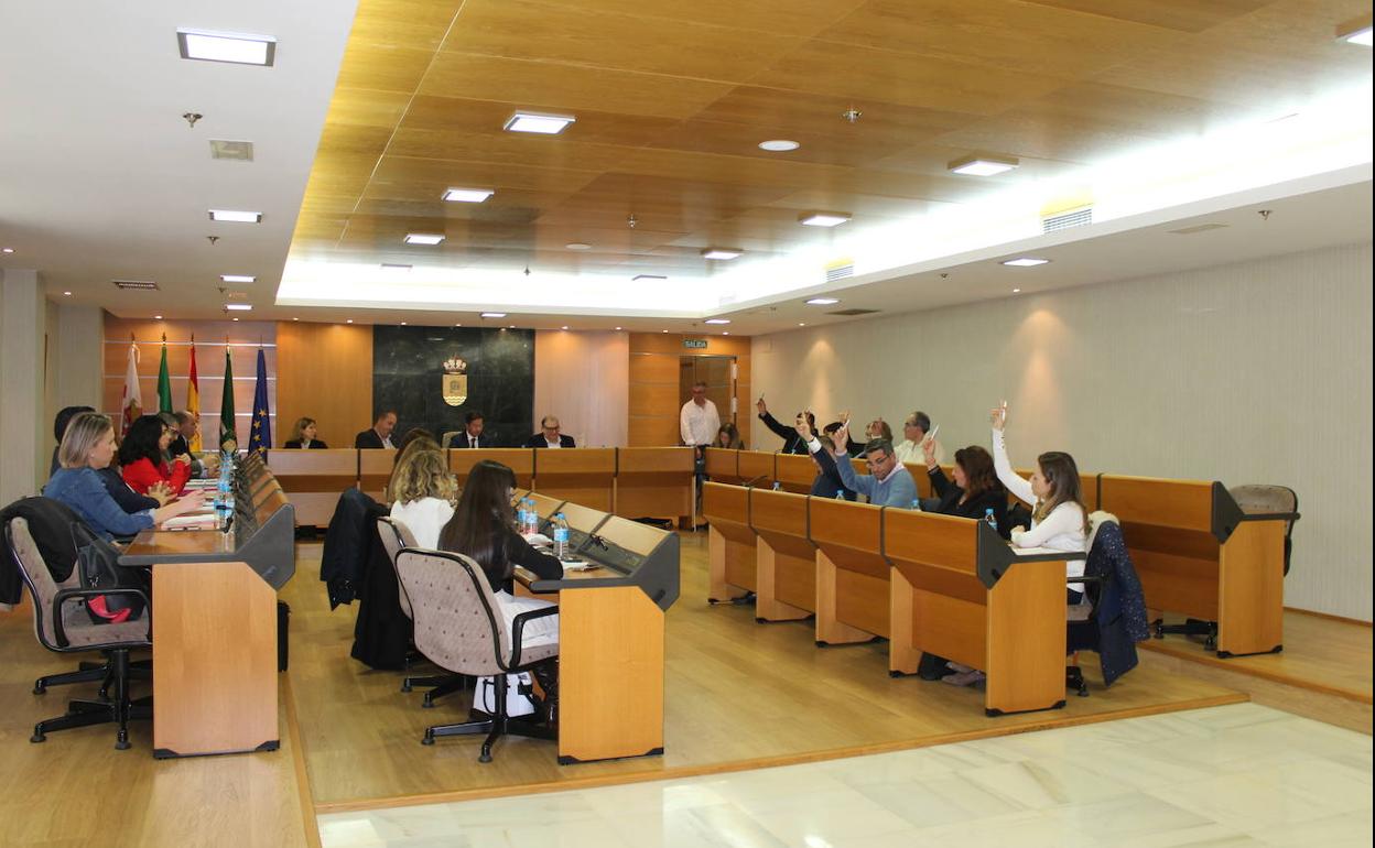 La educación preocupa y centra una parte importante del Pleno ejidense