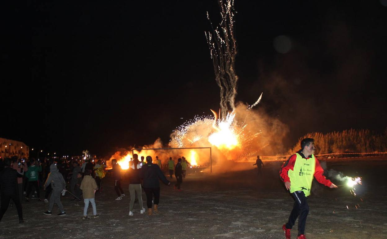 Santa María del Águila y San Agustín se iluminan con San Antón
