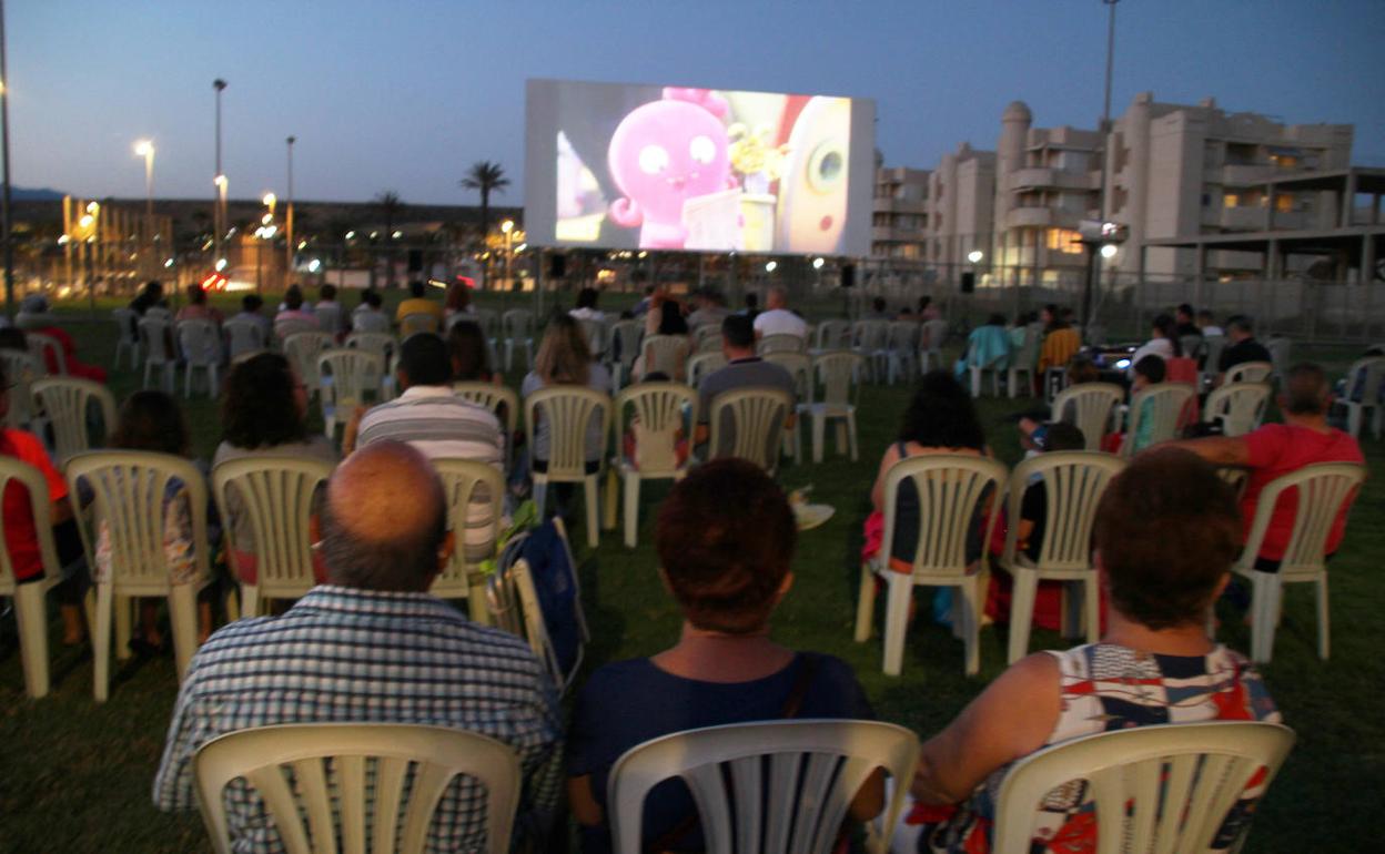 El Cine de Verano arranca en el municipio con una variada programación familiar