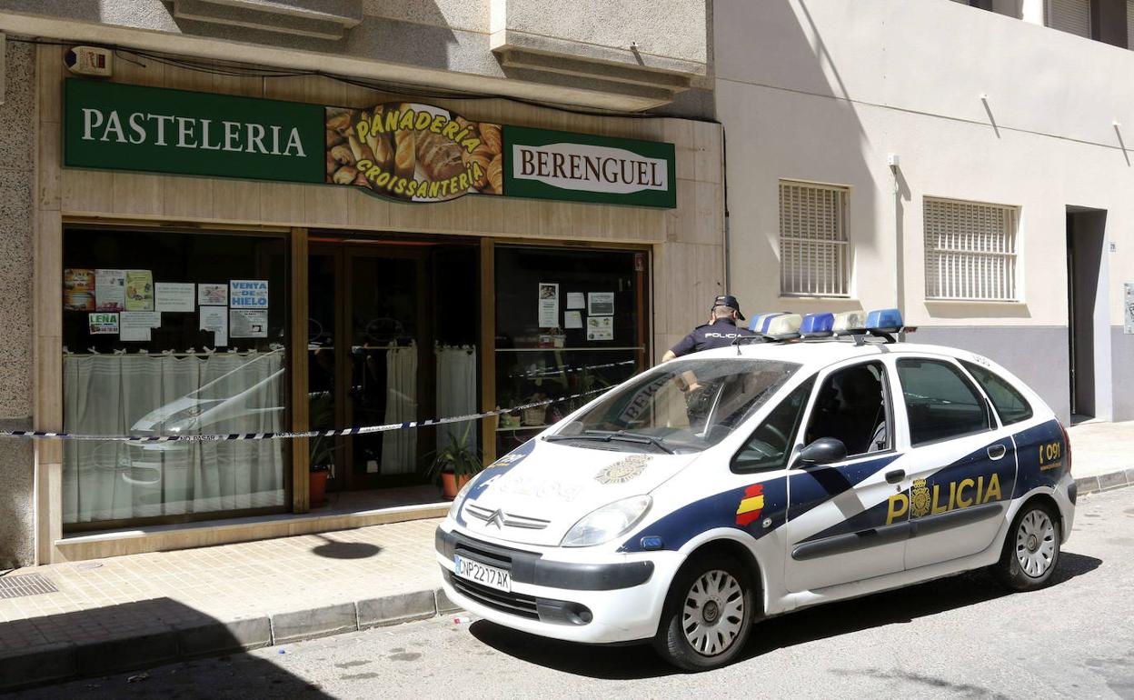 La hija de la pastelera muerta en El Ejido dice que su madre «se sentía amenazada» por la acusada