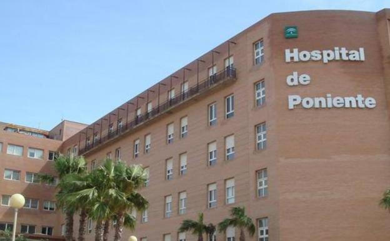 Coronavirus en Almería | Piden igualar en el Hospital de Poniente la subida de 4 euros por hora de guardia del SAS
