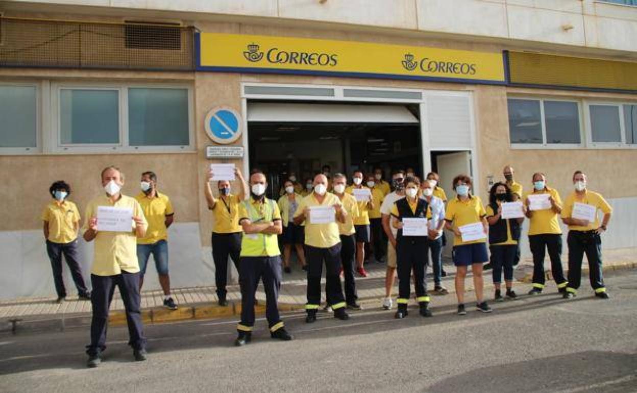 El sindicato SiPcte denuncia a Correos ante la Inspección de Trabajo por falta de personal