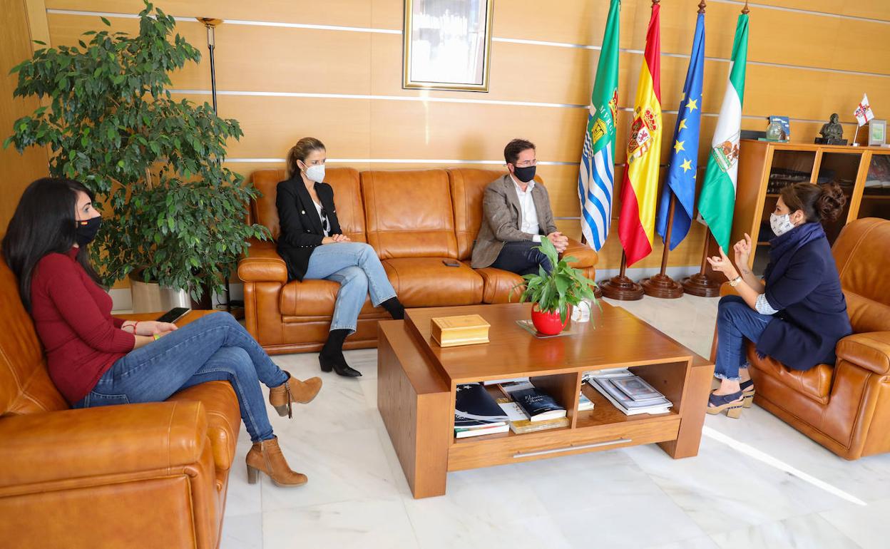 El Ejido (Almería) | Una familia ejidense lanza la campaña benéfica 'La esperanza está en ti'