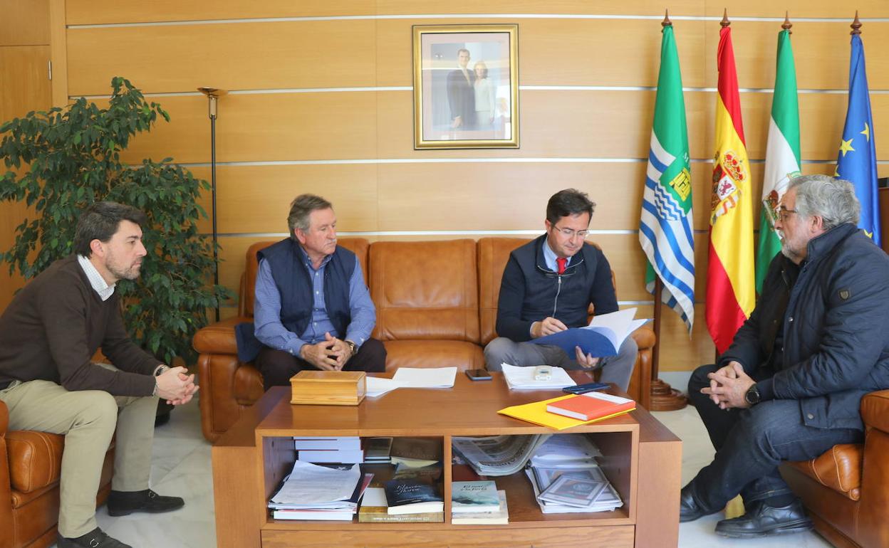 El Pleno aprueba que el municipio de El Ejido se adhiera a la Mesa del Ferrocarril