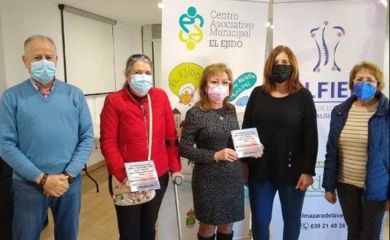 Inmaculada Fernández y María Rosa Villegas ganan el certamen literario de Alfiel