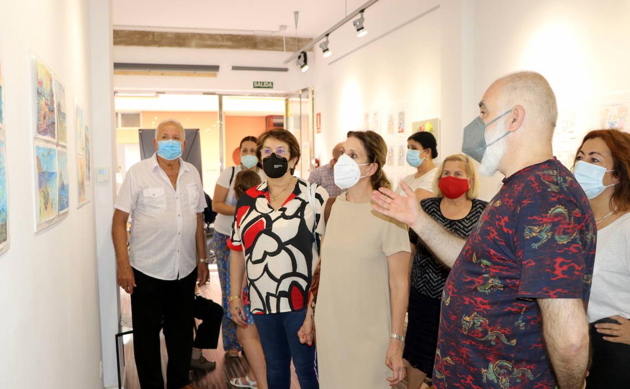 Cruz Roja muestra el arte que sus mayores desarrollaron en 2020