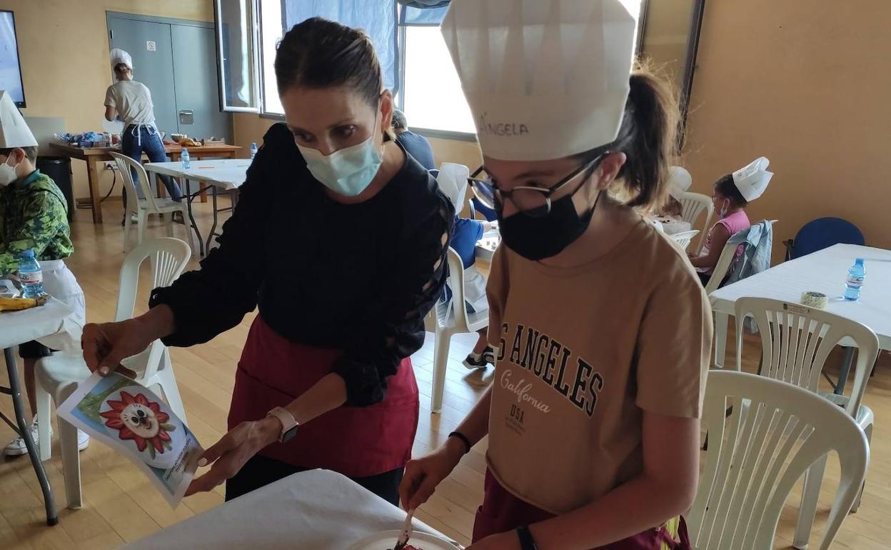 Un taller de Cocina promueve una alimentación sana entre los pequeños