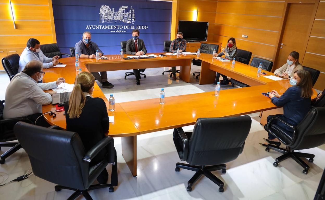 El Ayuntamiento remodelará la primera planta del Mercado de Abastos de Balerma