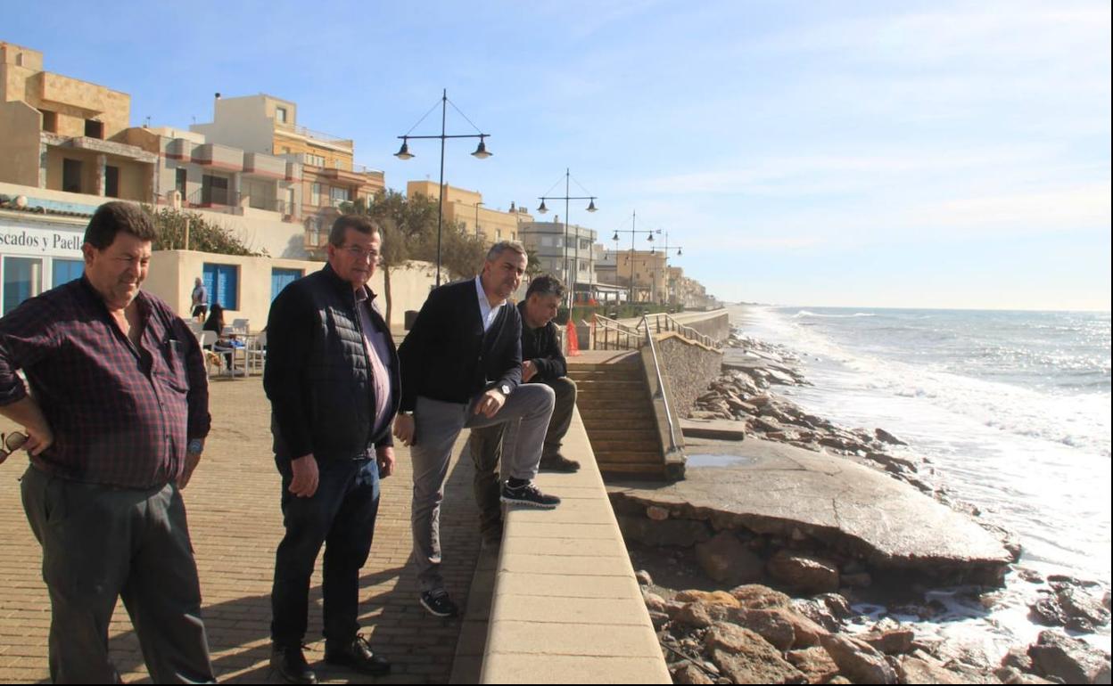 El secretario provincial del PSOE se compromete a acelerar las obras para Balerma