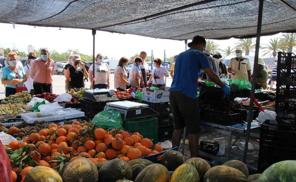 La nueva Ordenanza del Comercio Ambulante regulará 580 puestos de mercadillo