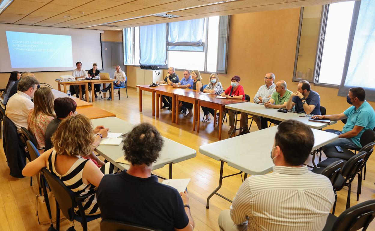 El Consejo de la Integración y la Convivencia echa a andar tras su constitución oficial