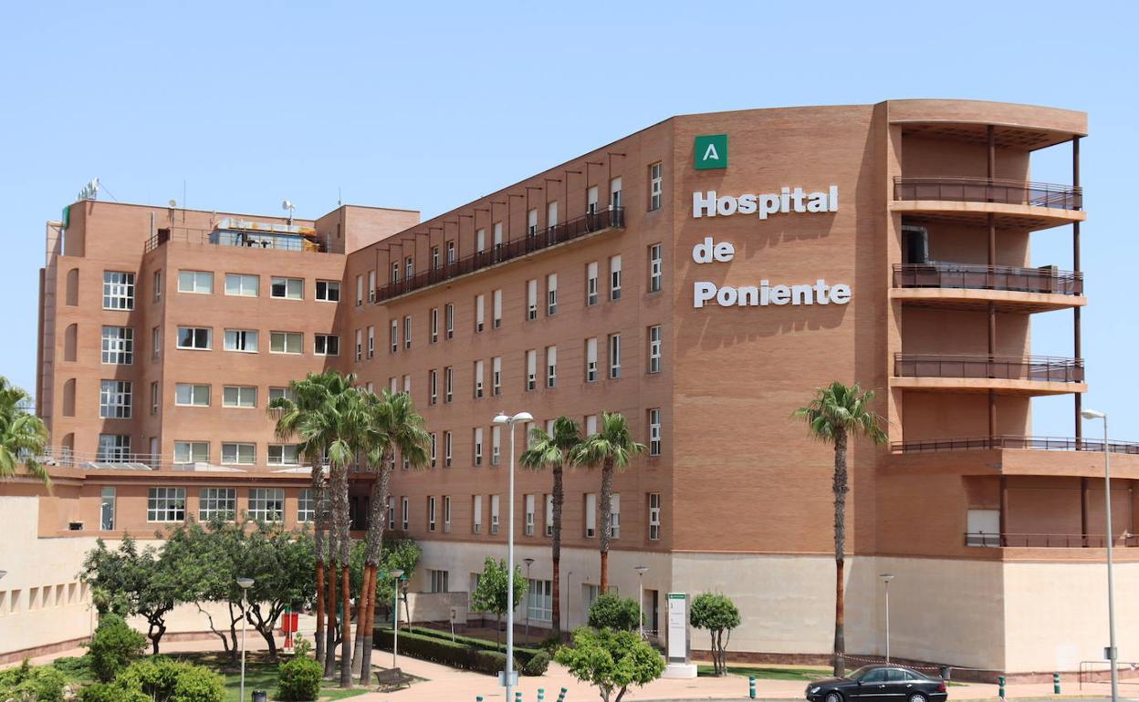 Arrancan obras de Emergencia para solucionar goteras en la UCI del Hospital Universitario Poniente
