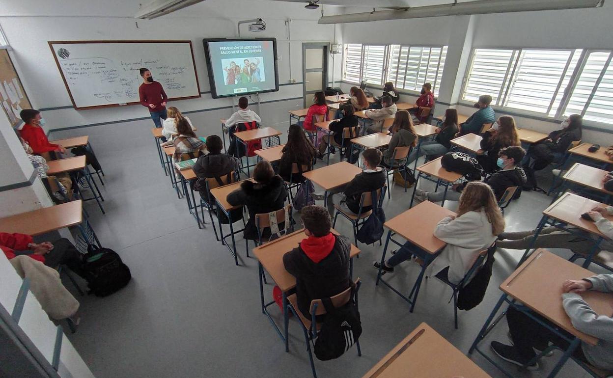 La asociación El Timón educa a los estudiantes de secundaria en salud mental