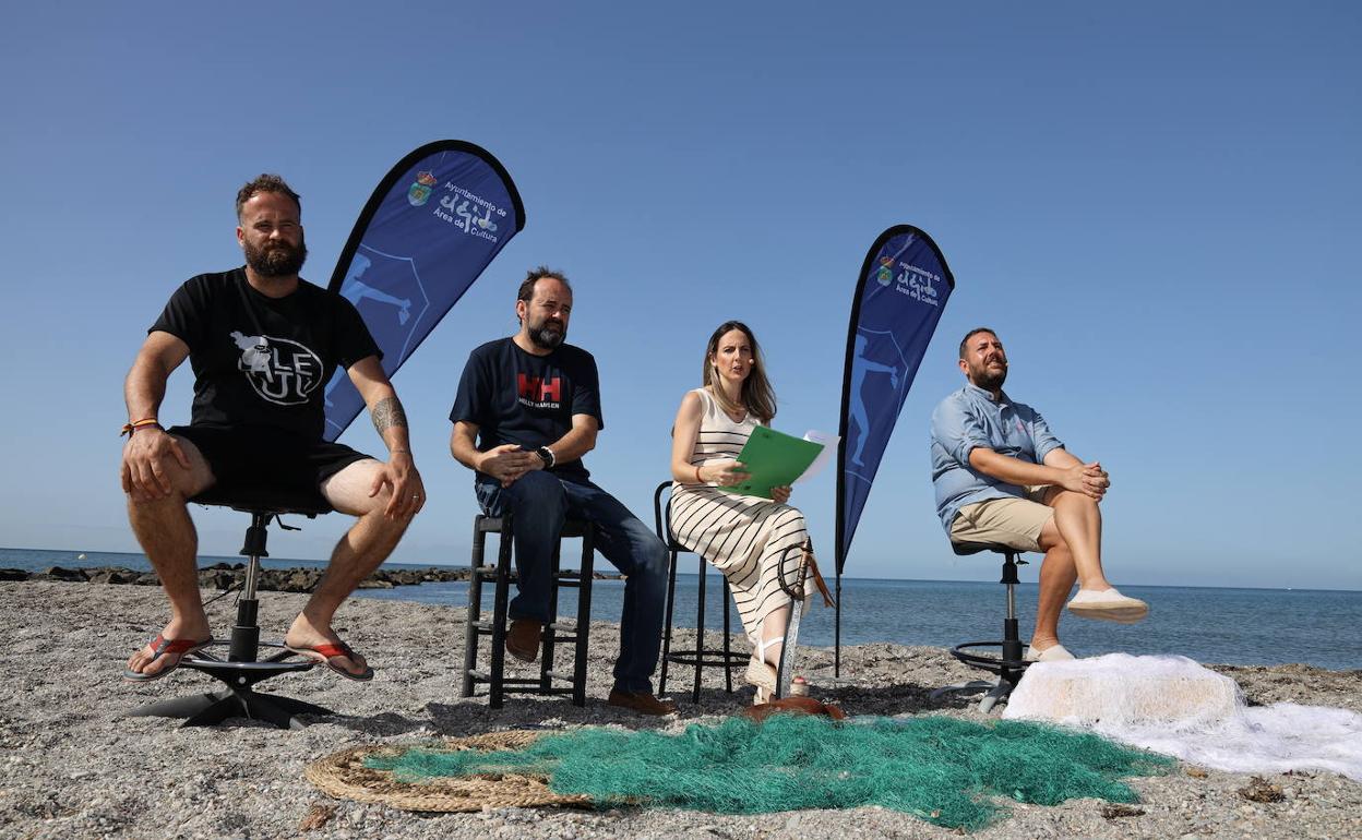 Alejandro Sánchez, Inogabi Manzano, Elena Gómez y Juanjo Lozano, en la presentación de la Semana Pirata. 