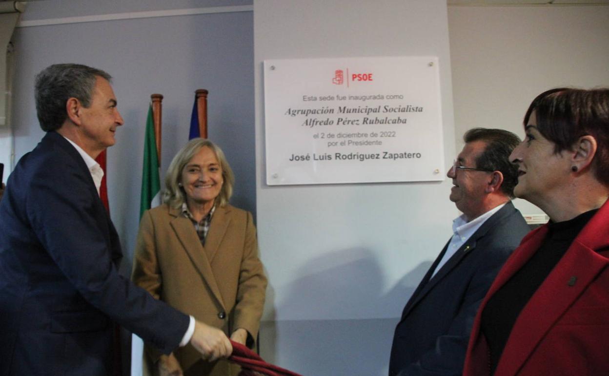 José Luis Rodríguez Zapatero, Pilar Goya, José Miguel Alarcón y Maribel Carrión durante la inauguración. 