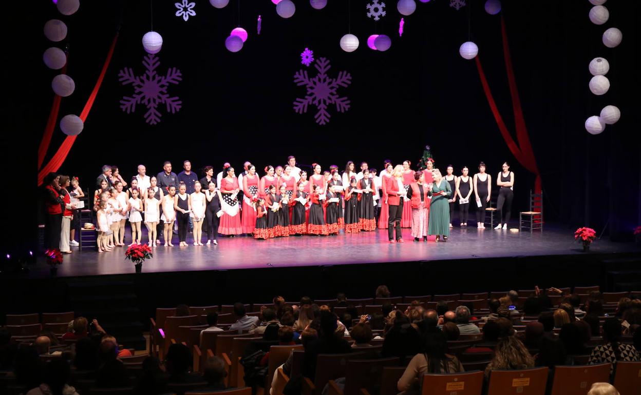 Baile, música, arte y solidaridad se dan la mano en la Gala de Francisco Velarde