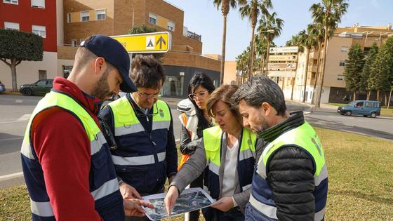Una nueva rotonda a la entrada de Balerma mejorará el tráfico