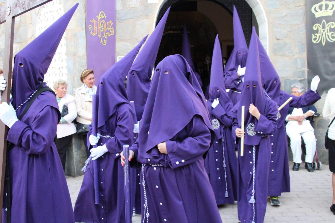 Balerma procesiona al Santo Entierro de Nuestro Padre Jesús de la Redención