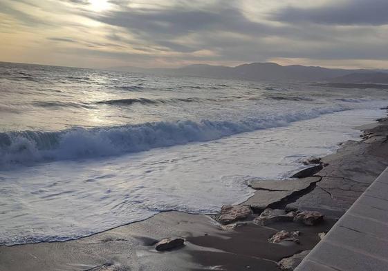 Balerma anuncia la vuelta a las movilizaciones en defensa de su playa