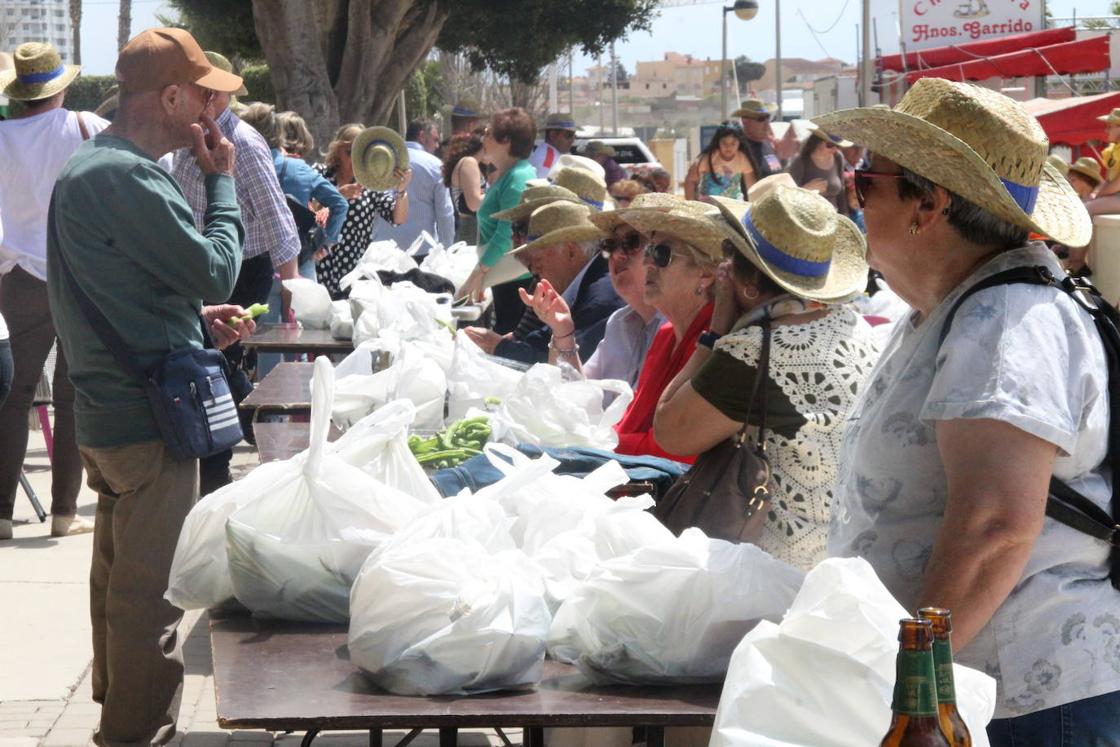 6.000 raciones de habas con tocino y fritá por San Marcos