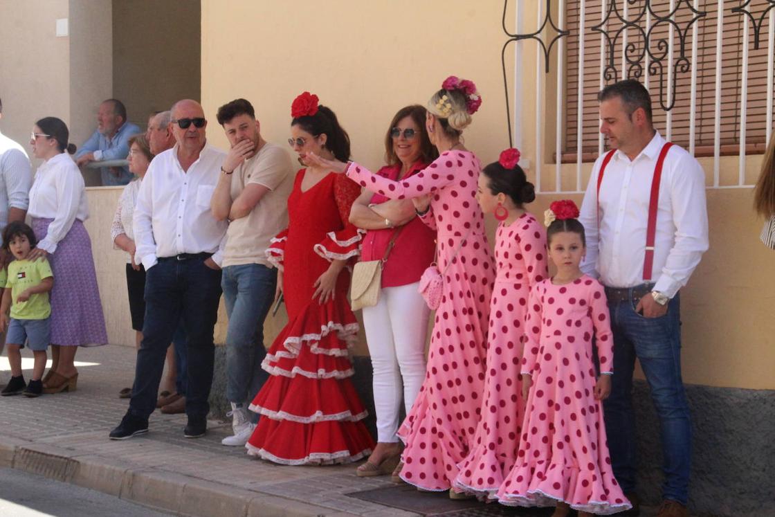 Miles de personas acompañan a San Marcos en su día grande
