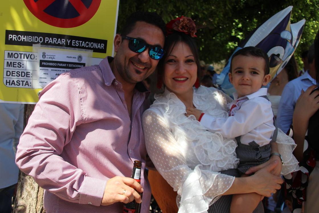 Miles de personas acompañan a San Marcos en su día grande