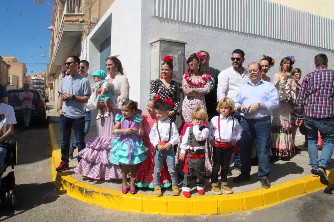 Miles de personas acompañan a San Marcos en su día grande