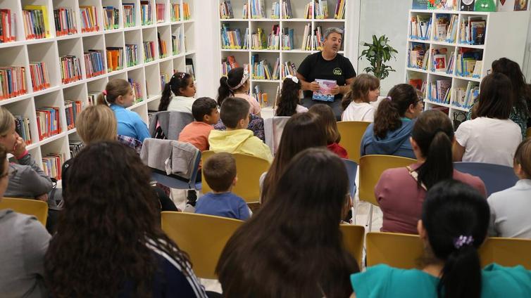 Entra en funcionamiento la nueva biblioteca de Santa María del Águila