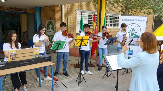 El CEIP Diego Velázquez celebra su medio siglo de vida