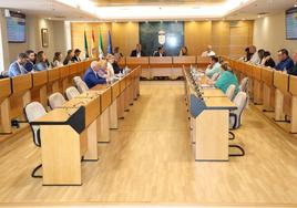 El alcalde demanda un incremento de efectivos de Guardia Civil