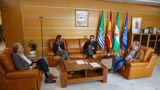 El Ayuntamiento de El Ejido estrecha su colaboración con el Banco de Alimentos