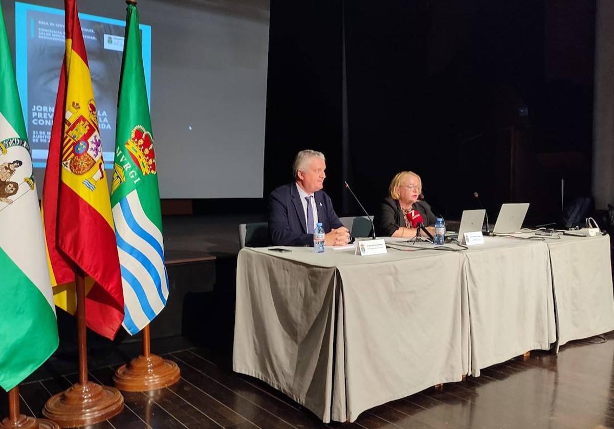 El Ejido avanza en la prevención del suicidio con una jornada de formación