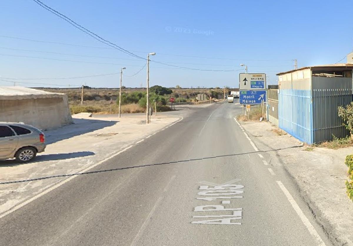 Muere un hombre de 42 años tras un accidente entre un coche y una moto en El Ejido