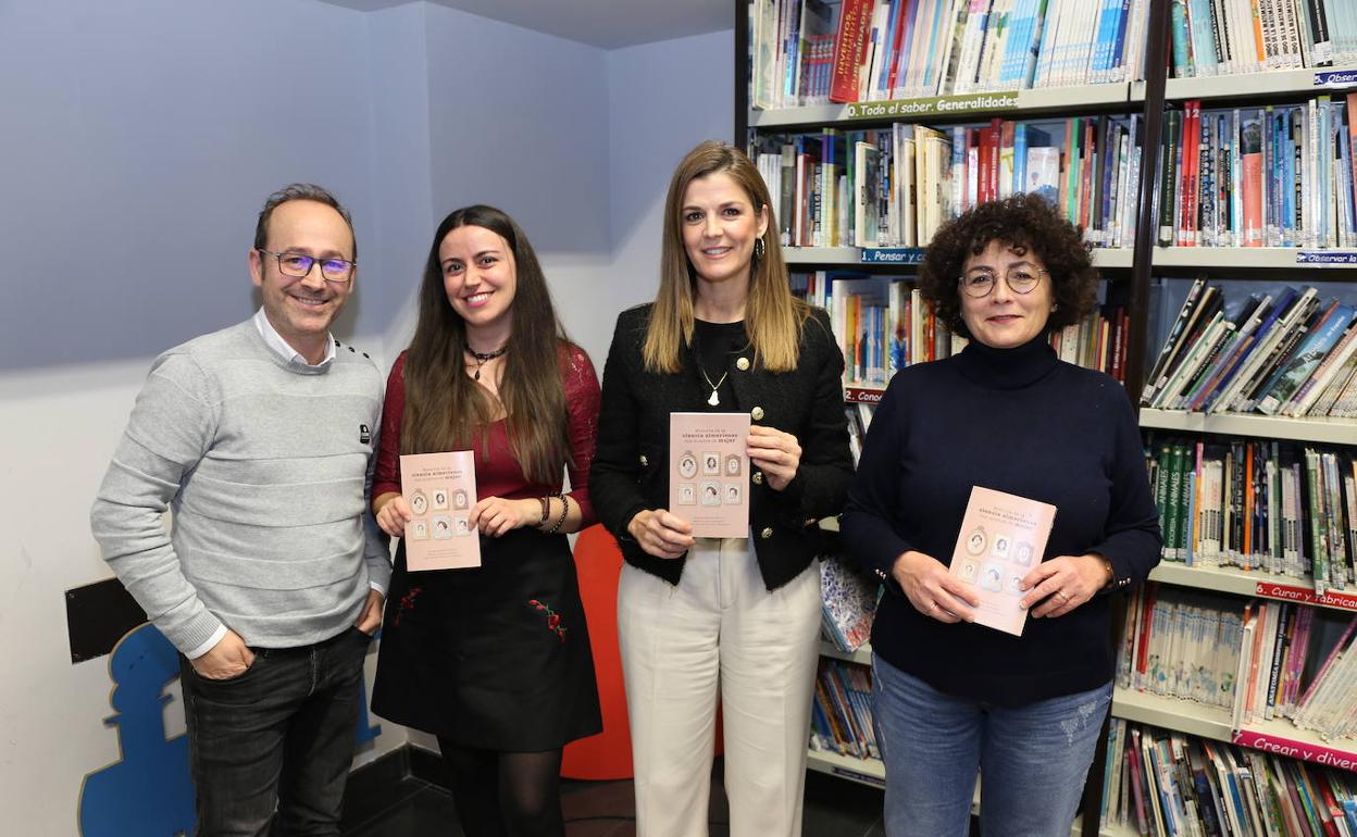 Los ejidenses descubren el papel de las mujeres almerienses en la ciencia