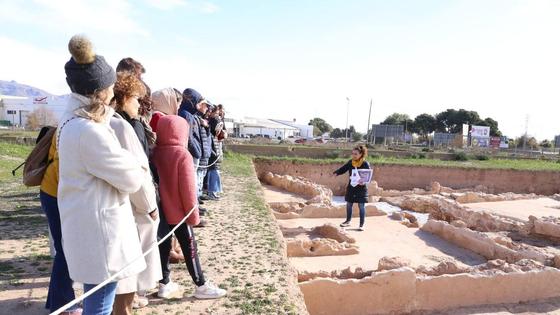 Visitas guiadas a Ciavieja para contagiar la pasión por el patrimonio desde pequeños