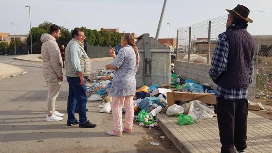 El PSOE reclama más mantenimiento en Matagorda y el Pozo de la Tía Manolica