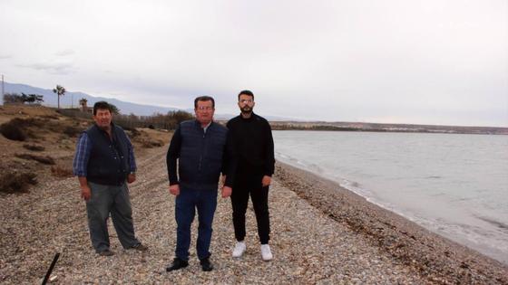 El PSOE reclama actuaciones para la playa de Guardias Viejas ante la regresión que sufre