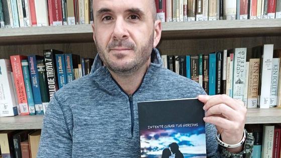 Fran Romera presenta su cuarto libro 'Intenté curar tus heridas'