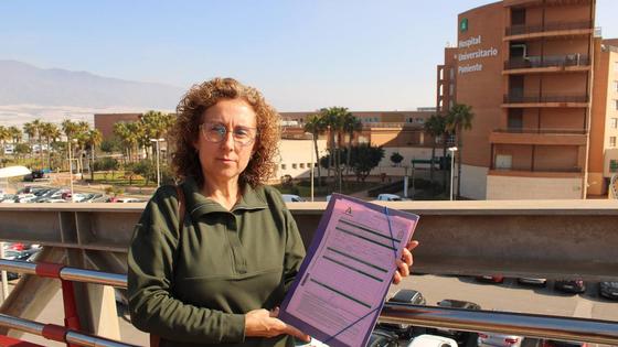 La falta de personal en el Hospital de Poniente provoca retrasos en las pruebas TAC para oncología