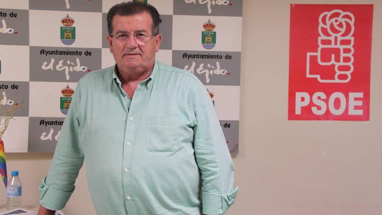 «Estamos ante un acto de transfuguismo puro y duro con el que quien pierde es el PSOE»