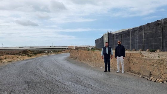 El PSOE urge a eliminar los puntos negros para el tráfico del camino de Cabriles