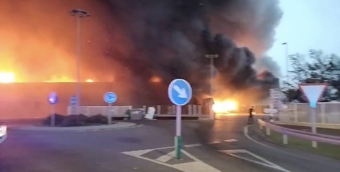 El incendio de Mabe, en imágenes