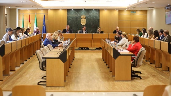 El Ayuntamiento incrementa el gasto en limpieza más de medio millón de euros