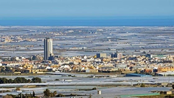 Firmadas las obras de abastecimiento en alta de agua desalada para El Ejido