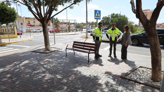 El Ejido mejora la accesibilidad de la plazoleta que hay frente al centro de salud de Ejido Sur