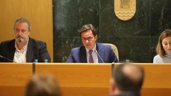 El Ejido da luz verde a iniciar trabajos para reponer el lucernario de la Casa Consistorial