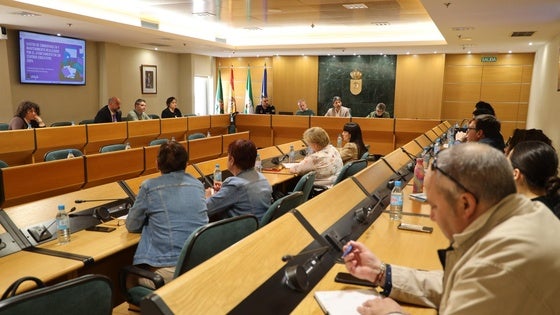 El Ejido destina casi 4 millones de euros al mantenimiento de los centros educativos